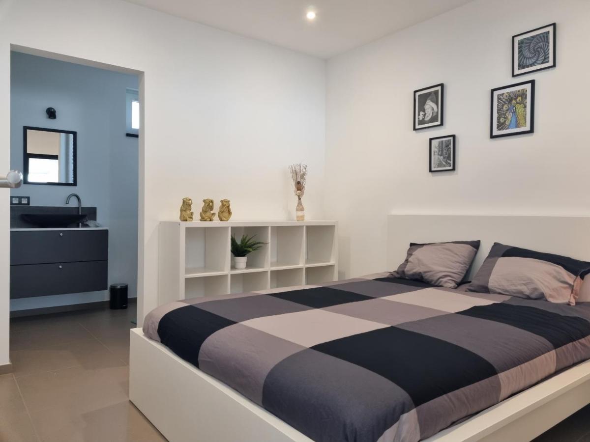 Maisonnette Entierement Renovee Givet Zewnętrze zdjęcie