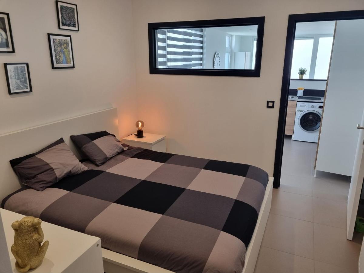 Maisonnette Entierement Renovee Givet Zewnętrze zdjęcie