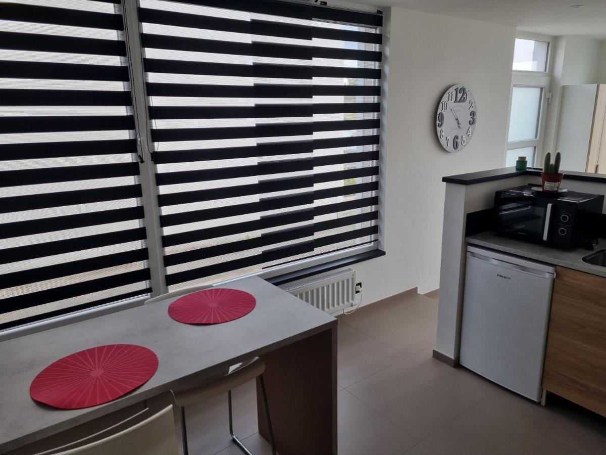 Maisonnette Entierement Renovee Givet Zewnętrze zdjęcie