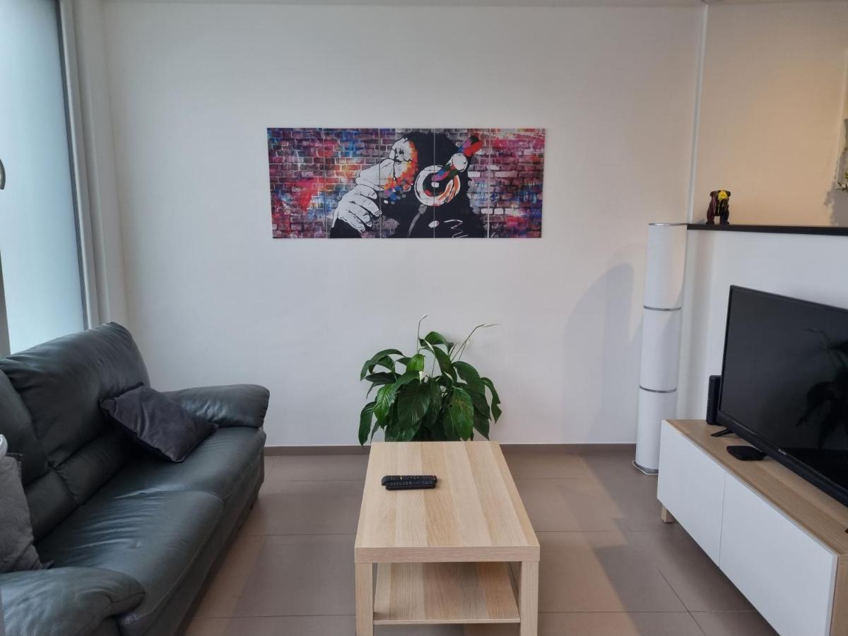 Maisonnette Entierement Renovee Givet Zewnętrze zdjęcie